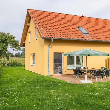 Müritz Ferienhaus In Seenähe Apartment *